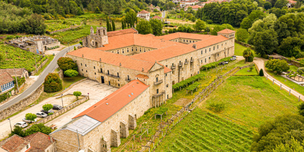 Monasterio de San Clodio, moderno hotel y fin de la ruta camiño do viño no ribeiro